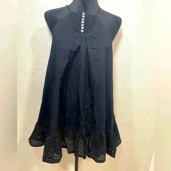 Free People Tops - Intimately by Free People Black Eyelet Swing Top - Size Small